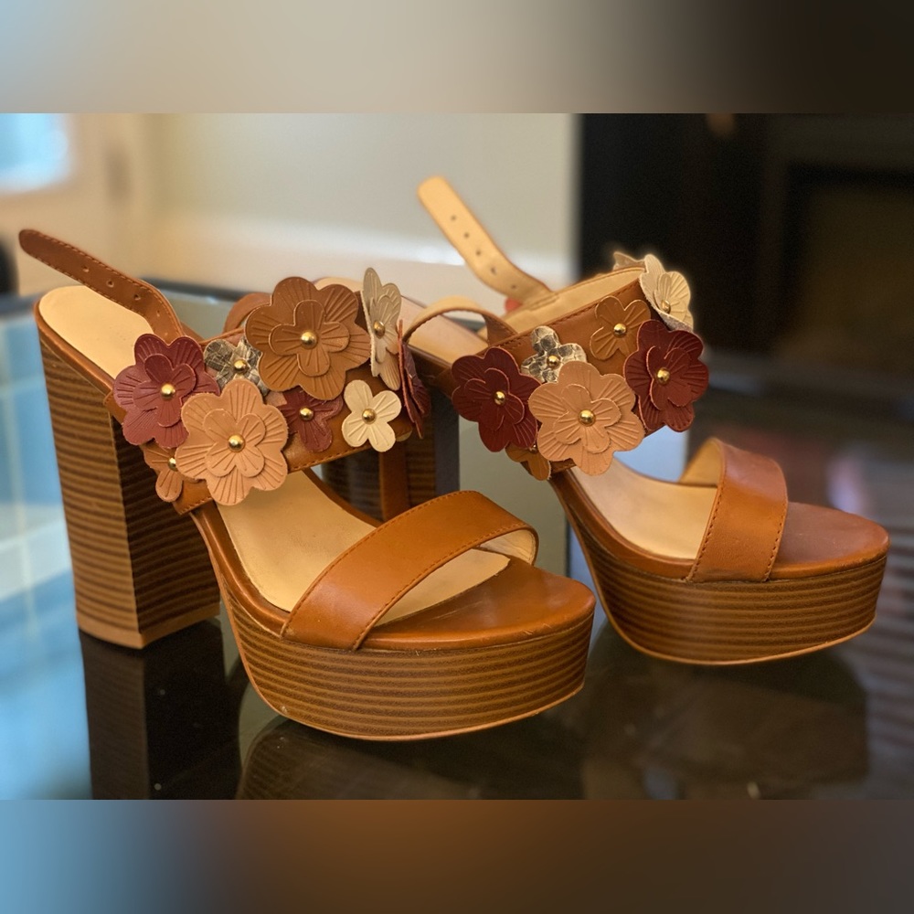 Nine West floral sandals